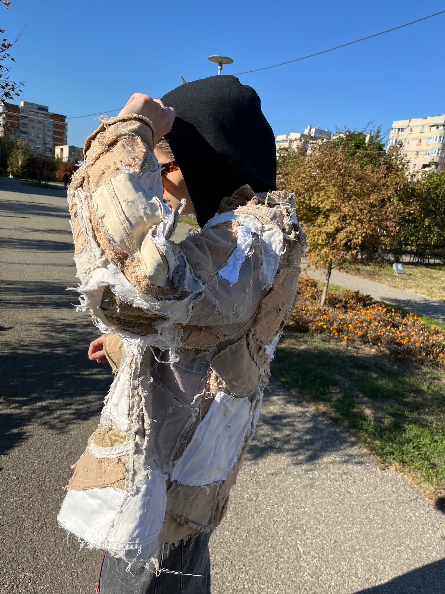 MAD 'Beige Harmony' JACKET